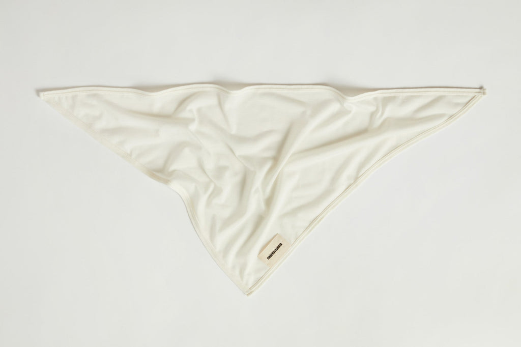 #TRIANGLE SCARF TOFU