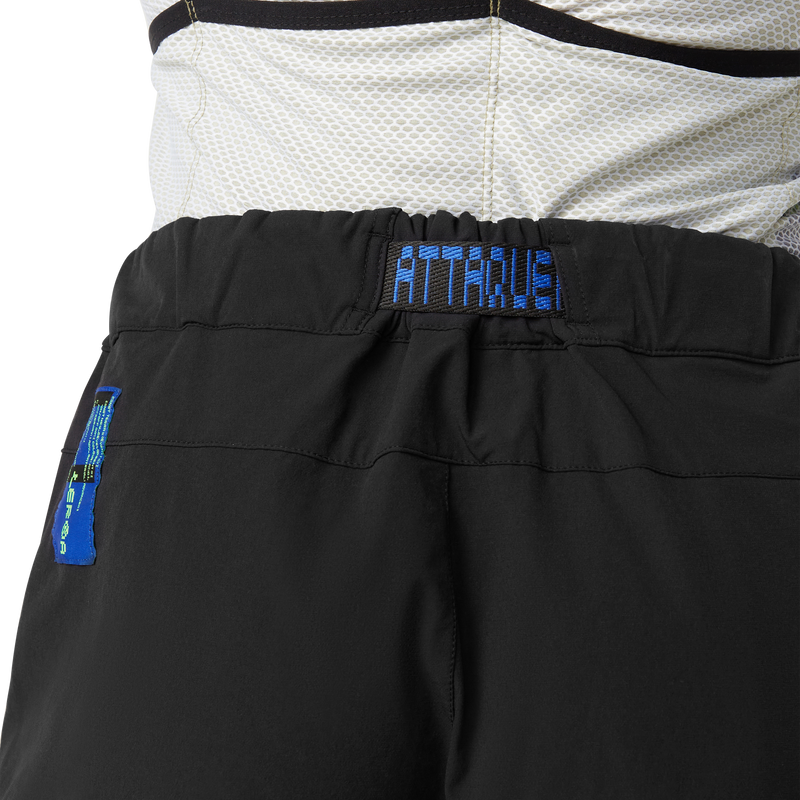 Terra Cargo Shorts Black