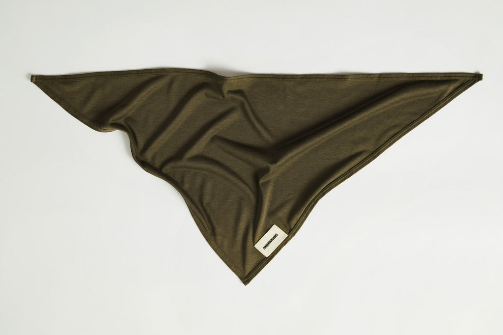 #TRIANGLE SCARF OLIVE